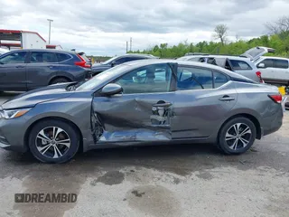 2022 Nissan Sentra SV with VIN 3N1AB8CVXNY250088, listed as a IAAI auction lot 41958028 with 36,740 mi miles and . Bid and sale history available at DreamBid. Image 14.