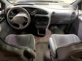 1997 Dodge Caravan SE z VIN 1B4GP44R0VB483380, wystawiony jako Copart lot #42887894 z przebiegiem Nie podano mil oraz Czysty tytuł • Clean title. Historia ofert i sprzedaży dostępna na DreamBid. Obrazek 8.