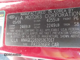2009 Kia Optima LX z VIN KNAGE228395367017, wystawiony jako IAAI lot #42310556 z przebiegiem 234 760 mil mil oraz . Historia ofert i sprzedaży dostępna na DreamBid. Obrazek 9.