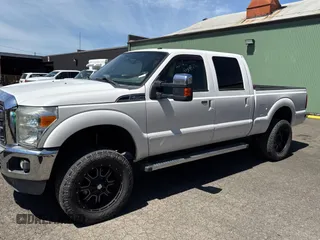 2012 Ford F-250 XL with VIN 1FT7W2BT6CEB15032, listed as a Copart auction lot 56218815 with 192,909 mi miles and Clean Title. Bid and sale history available at DreamBid. Image 2.
