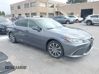 2019 Lexus ES 300h with VIN JTHB21B19K2022809, listed as a IAAI auction lot 42484103 with 62,596 mi miles and . Bid and sale history available at DreamBid. Image 1.