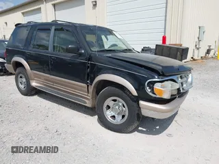1997 Ford Explorer XLT z VIN 1FMDU35P2VUB07964, wystawiony jako IAAI lot #41952653 z przebiegiem 181 669 mil mil oraz . Historia ofert i sprzedaży dostępna na DreamBid. Obrazek 1.