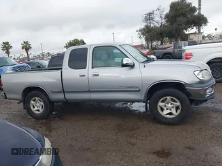2001 Toyota Tundra SR5 with VIN 5TBRT341X1S204718, listed as a IAAI auction lot 41760173 with 233,734 mi miles and . Bid and sale history available at DreamBid. Image 14.