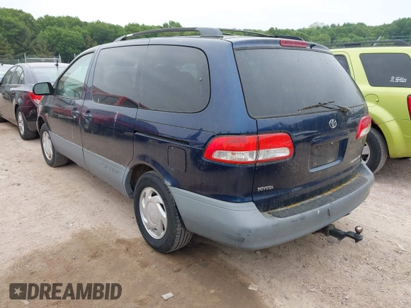 2001 Toyota Sienna LE с VIN 4T3ZF13C21U408918, выставлен на аукционе IAAI как лот 42460733 с пробегом 95 500 миль миль и . История ставок и продаж доступна на DreamBid. Изображение 3.