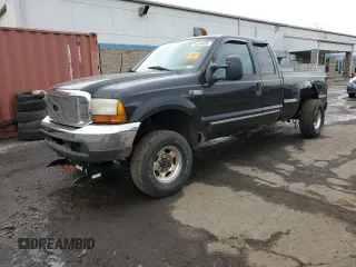 2000 Ford Super Duty F-250 XL with VIN 1FTNX21L5YEC66604, listed as a Copart auction lot 51754055 with 167,798 mi miles and Salvage Title. Bid and sale history available at carsss.com. Image 1.