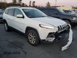 2017 Jeep Cherokee Latitude with VIN 1C4PJMCB4HW544588, listed as a Copart auction lot 87879825 with 150,290 mi miles and Salvage Title. Bid and sale history available at DreamBid. Image 4.