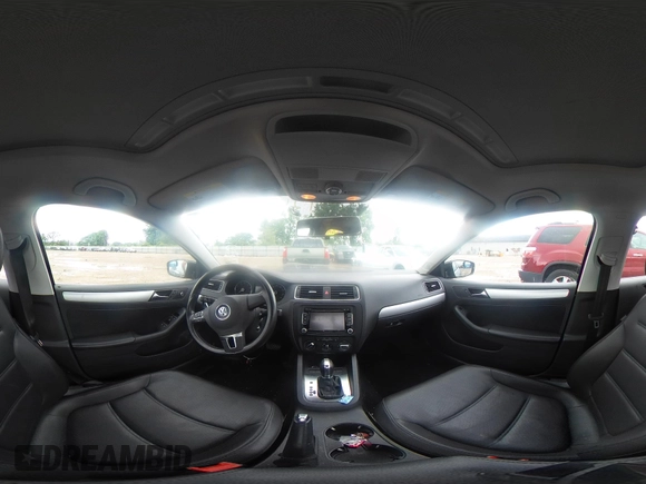 2013 Volkswagen Jetta SE with VIN 3VWDX7AJ1DM352551, listed as a IAAI auction lot 42473476 with 95,612 mi miles and . Bid and sale history available at DreamBid. Image 18.