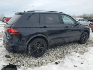2023 Volkswagen Tiguan SE R-Line Black with VIN 3VV8B7AX5PM009612, listed as a Copart auction lot 46027305 with 26,612 mi miles and Clean Title. Bid and sale history available at carsss.com. Image 3.