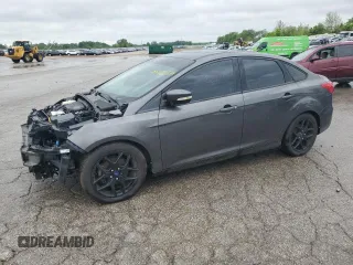 2016 Ford Focus SE z VIN 1FADP3FEXGL266691, wystawiony jako Copart lot #55063575 z przebiegiem 88 783 mil mil oraz Szkoda całkowita • Salvage title. Historia ofert i sprzedaży dostępna na DreamBid. Obrazek 1.