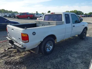1999 Ford Ranger XL с VIN 1FTYR14V1XTB03800, выставлен на аукционе IAAI как лот 42334118 с пробегом 242 948 миль миль и . История ставок и продаж доступна на DreamBid. Изображение 4.