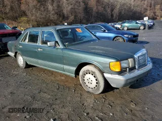 1990 Mercedes-Benz 420 with VIN WDBCA35E3LA545297, listed as a Copart auction lot 82408304 with 199,708 mi miles and Salvage Title. Bid and sale history available at carsss.com. Image 4.