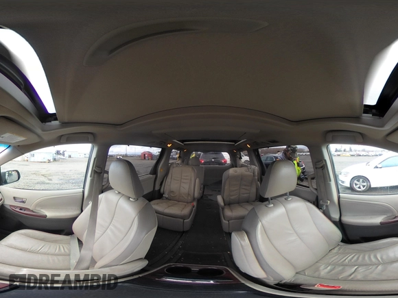 2011 Toyota Sienna XLE with VIN 5TDDK3DCXBS003666, listed as a IAAI auction lot 41807992 with 156,699 mi miles. Bid and sale history available at carsss.com. Image 18.