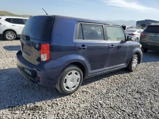 2013 Scion xB z VIN JTLZE4FE6DJ030692, wystawiony jako Copart lot #52903885 z przebiegiem Nie podano mil oraz Czysty tytuł • Clean title. Historia ofert i sprzedaży dostępna na DreamBid. Obrazek 3.