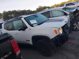 2018 Jeep Renegade Trailhawk with VIN ZACCJBCBXJPH18007, listed as a IAAI auction lot 41417677 with 46,296 mi miles. Bid and sale history available at carsss.com. Image 13.