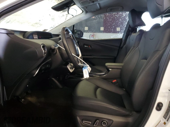 2018 Toyota Prius Plus with VIN JTDKARFP3J3076830, listed as a Copart auction lot 81571204 with 63,808 mi miles and Clean Title. Bid and sale history available at DreamBid. Image 7.