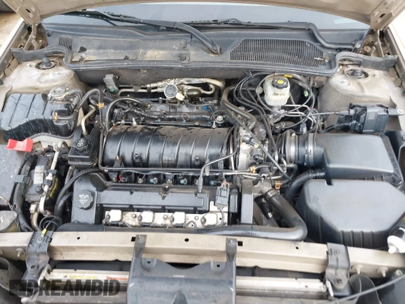 2005 Cadillac DeVille z VIN 1G6KD54Y25U129354, wystawiony jako IAAI lot #41930408 z przebiegiem 121 391 mil mil oraz . Historia ofert i sprzedaży dostępna na DreamBid. Obrazek 10.