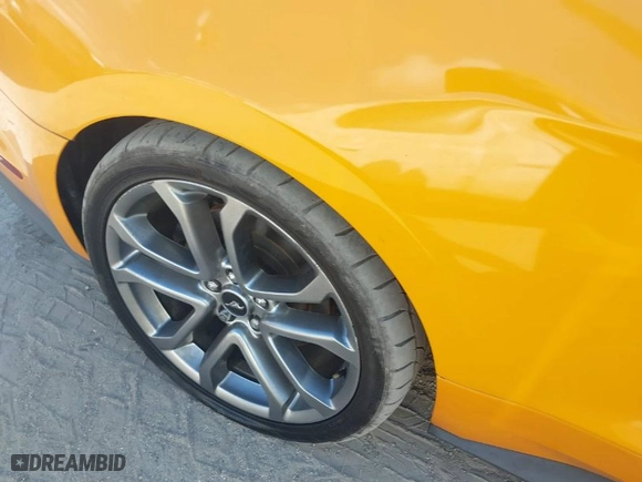 2018 Ford Mustang GT with VIN 1FA6P8CF6J5118360, listed as a IAAI auction lot 41504428 with NaN miles. Bid and sale history available at carsss.com. Image 20.