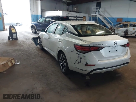 2022 Nissan Sentra SV with VIN 3N1AB8CV6NY311310, listed as a IAAI auction lot 41949877 with 39,706 mi miles and . Bid and sale history available at DreamBid. Image 3.