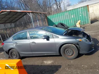 2013 Honda Civic LX z VIN 19XFB2F57DE211132, wystawiony jako IAAI lot #41505072 z przebiegiem 136 269 mil mil oraz . Historia ofert i sprzedaży dostępna na DreamBid. Obrazek 13.