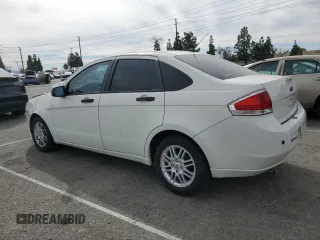 2009 Ford Focus SE with VIN 1FAHP35N89W160681, listed as a Copart auction lot 46862285 with 105,660 mi miles and Salvage Title. Bid and sale history available at carsss.com. Image 2.