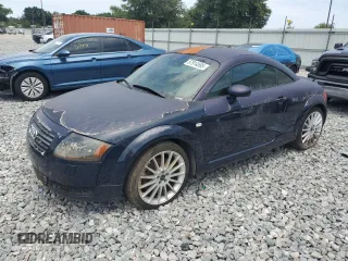 2002 Audi TT ALMS Edition z VIN TRUWT28N321004981, wystawiony jako Copart lot #57914595 z przebiegiem 105 522 mil mil oraz Tytuł czysty. Historia ofert i sprzedaży dostępna na DreamBid. Obrazek 1.