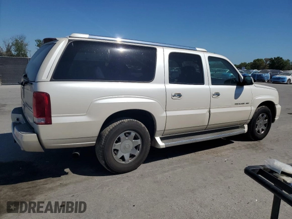 2005 Cadillac Escalade ESV z VIN 3GYFK66N15G159830, wystawiony jako Copart lot #48376245 z przebiegiem 231 914 mil mil oraz Szkody całkowita. Historia ofert i sprzedaży dostępna na DreamBid. Obrazek 3.