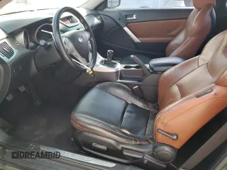 2010 Hyundai Genesis Coupe Grand Touring с VIN KMHHU6KHXAU010084, выставлен на аукционе Copart как лот 51584625 с пробегом 97 193 миль миль и Чистый • Clean title. История ставок и продаж доступна на DreamBid. Изображение 7.