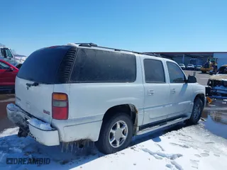 2003 GMC Yukon XL Denali with VIN 1GKFK66U03J295895, listed as a IAAI auction lot 41720019 with 233,965 mi miles. Bid and sale history available at carsss.com. Image 4.