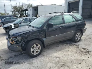 2000 Lexus RX 300 with VIN JT6GF10U2Y0061911, listed as a Copart auction lot 72620384 with 0 mi miles and Salvage Title. Bid and sale history available at carsss.com. Image 1.