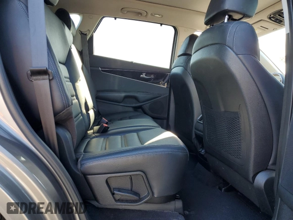 2018 Kia Sorento EX with VIN 5XYPH4A56JG355193, listed as a Copart auction lot 45182745 with 101,249 mi miles and Salvage Title. Bid and sale history available at DreamBid. Image 11.