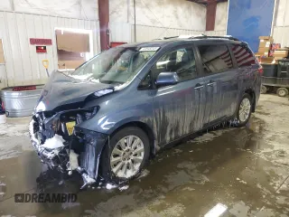 2015 Toyota Sienna Ltd with VIN 5TDDK3DC3FS105560, listed as a Copart auction lot 44848245 with 118,518 mi miles and Salvage Title. Bid and sale history available at carsss.com. Image 1.