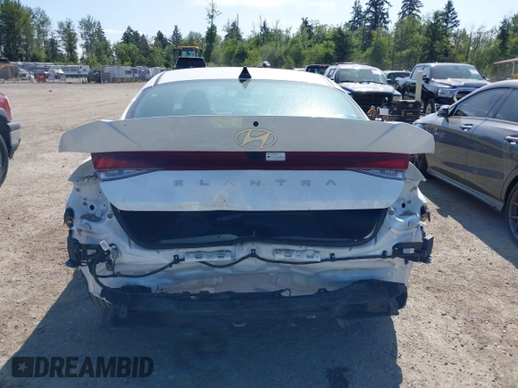 2024 Hyundai Elantra SEL with VIN KMHLM4DG4RU694158, listed as a IAAI auction lot 42451607 with 6,471 mi miles and . Bid and sale history available at DreamBid. Image 17.