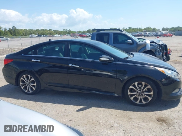 2014 Hyundai Sonata Limited with VIN 5NPEC4AB3EH841311, listed as a IAAI auction lot 42010642 with 148,558 mi miles and . Bid and sale history available at DreamBid. Image 13.