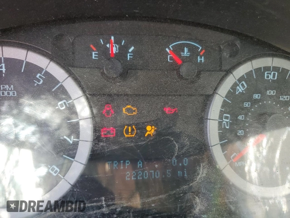 2011 Ford Escape XLS с VIN 1FMCU0C77BKB53875, выставлен на аукционе Copart как лот 53185705 с пробегом 222 070 миль миль и Списание • Salvage title. История ставок и продаж доступна на DreamBid. Изображение 9.