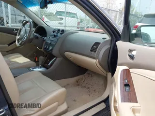 2012 Nissan Altima 2.5 with VIN 1N4AL2AP1CN546273, listed as a IAAI auction lot 42134496 with 118,438 mi miles and . Bid and sale history available at DreamBid. Image 5.
