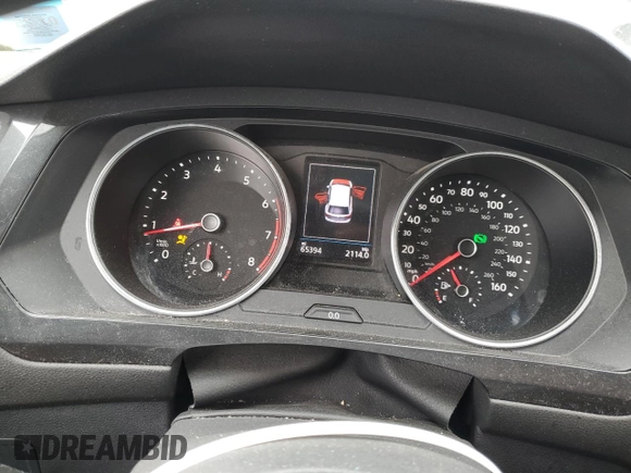 2019 Volkswagen Tiguan SE with VIN 3VV2B7AX0KM132572, listed as a Copart auction lot 54511475 with 65,394 mi miles and Salvage Title. Bid and sale history available at DreamBid. Image 9.