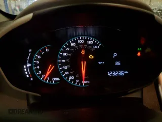 2020 Chevrolet Sonic LS с VIN 1G1JB5SB7L4130521, выставлен на аукционе Copart как лот 45051085 с пробегом 123 236 миль миль и На запчасти • Non repairable. История ставок и продаж доступна на DreamBid. Изображение 9.