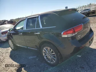 2014 Lincoln MKX with VIN 2LMDJ6JKXEBL02774, listed as a Copart auction lot 76390634 with 110,113 mi miles and Salvage Title. Bid and sale history available at DreamBid. Image 2.