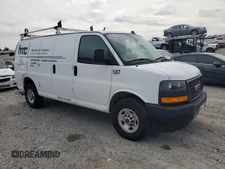 2023 GMC Savana Cargo Van with VIN 1GTW7AFP7P1111956, listed as a Copart auction lot 69986504 with 11,645 mi miles and Salvage Title. Bid and sale history available at carsss.com. Image 4.