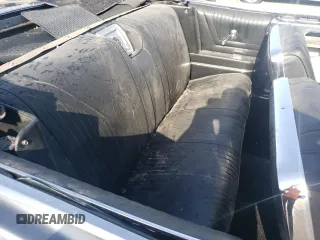1965 Chevrolet Impala z VIN 166675S178371, wystawiony jako Copart lot #62475694 z przebiegiem 1 019 mil mil oraz Szkoda całkowita • Salvage title. Historia ofert i sprzedaży dostępna na DreamBid. Obrazek 10.