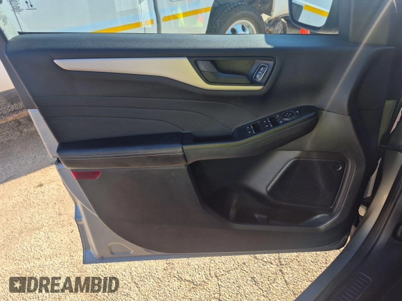 2022 Ford Escape SE с VIN 1FMCU9G68NUB40941, выставлен на аукционе IAAI как лот 42841806 с пробегом 45 867 миль миль и . История ставок и продаж доступна на DreamBid. Изображение 12.