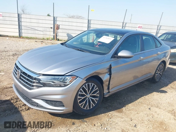 2020 Volkswagen Jetta S z VIN 3VWCB7BU5LM035468, wystawiony jako IAAI lot #41785899 z przebiegiem 69 058 mil mil oraz . Historia ofert i sprzedaży dostępna na DreamBid. Obrazek 2.