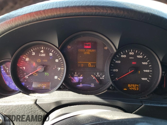 2004 Porsche Cayenne with VIN WP1AA29P44LA23409, listed as a Copart auction lot 46017985 with 82,924 mi miles and Salvage Title. Bid and sale history available at carsss.com. Image 9.