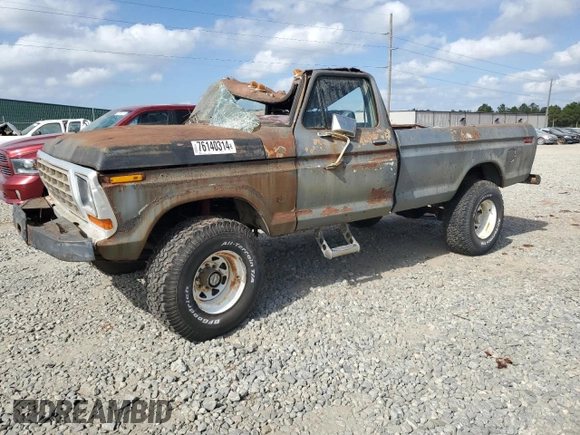 1979 Ford F-150 с VIN F26SUFC4918, выставлен на аукционе Copart как лот 76140314 с пробегом 84 607 миль миль и Списание • Salvage title. История ставок и продаж доступна на DreamBid. Изображение 1.