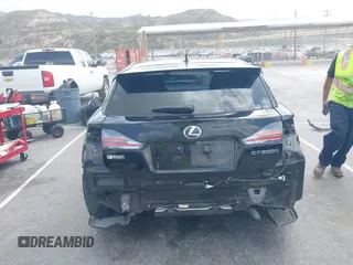 2016 Lexus CT 200h z VIN JTHKD5BH2G2263309, wystawiony jako IAAI lot #41905986 z przebiegiem 174 197 mil mil oraz . Historia ofert i sprzedaży dostępna na DreamBid. Obrazek 17.