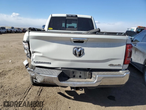 2019 Ram 2500 Laramie z VIN 3C6UR5FL1KG657255, wystawiony jako Copart lot #43664075 z przebiegiem 29 126 mil mil oraz Szkoda całkowita • Salvage title. Historia ofert i sprzedaży dostępna na DreamBid. Obrazek 6.