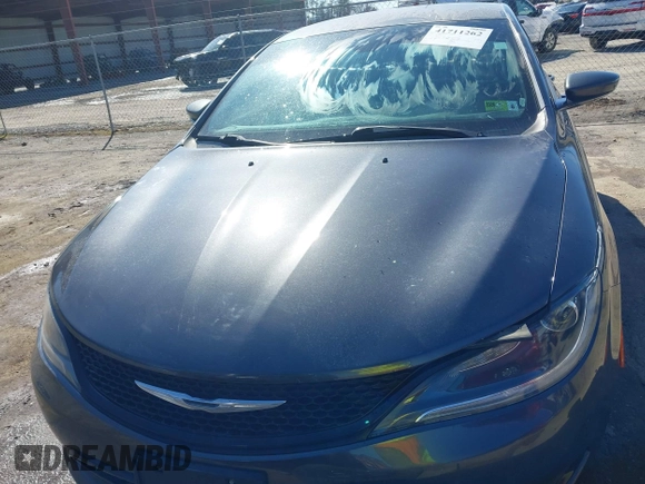 2015 Chrysler 200 S with VIN 1C3CCCBB2FN655751, listed as a IAAI auction lot 41711262 with 106,073 mi miles and . Bid and sale history available at carsss.com. Image 6.