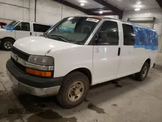 2007 Chevrolet Express Passenger z VIN 1GAHG35U171190822, wystawiony jako Copart lot #80684704 z przebiegiem 237 585 mil mil oraz Szkody całkowita. Historia ofert i sprzedaży dostępna na DreamBid. Obrazek 1.