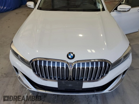 2020 BMW 7 Series 740i xDrive with VIN WBA7T4C05LGF97408, listed as a Copart auction lot 49415575 with 151,909 mi miles and Clean title. Bid and sale history available at DreamBid. Image 11.