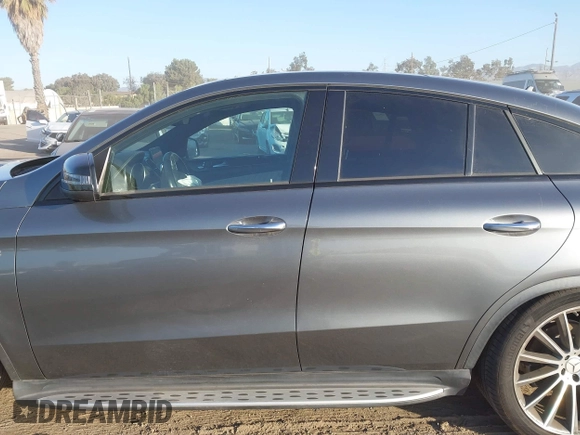 2017 Mercedes-Benz GLE 43 AMG with VIN 4JGED6EB2HA082208, listed as a IAAI auction lot 41166219 with 89,803 mi miles and . Bid and sale history available at DreamBid. Image 14.